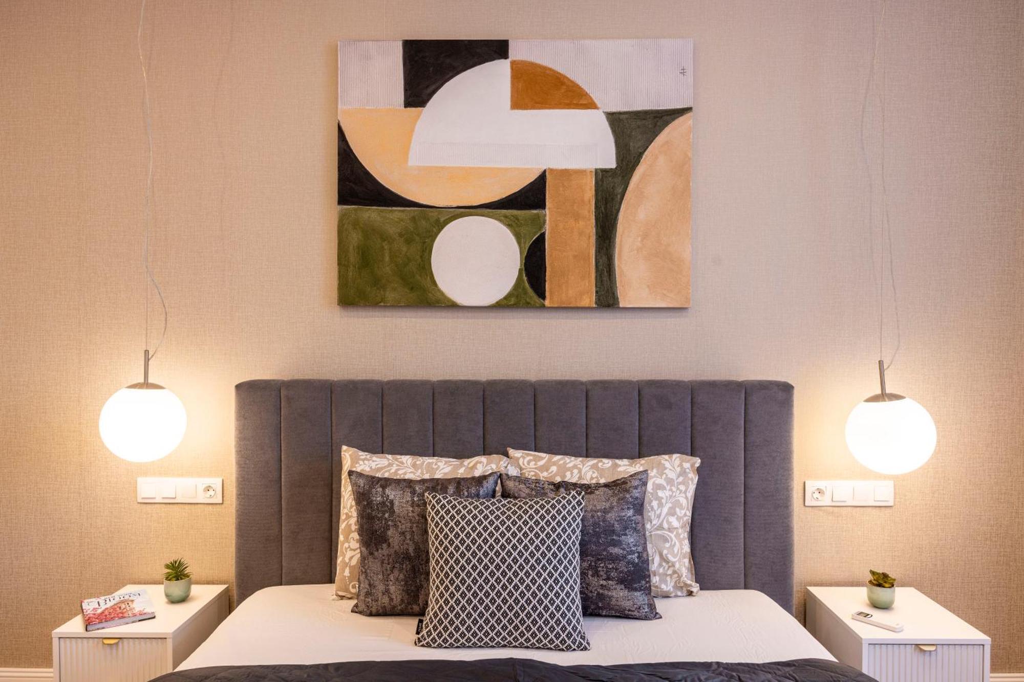 Luxury & Classy Central Apartment With 3Bedrm, 2Bathrm Budapeste Exterior foto